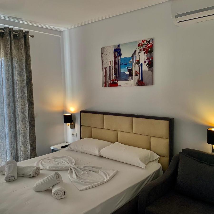 Piazza Hotel JAKOVA Ksamil Esterno foto