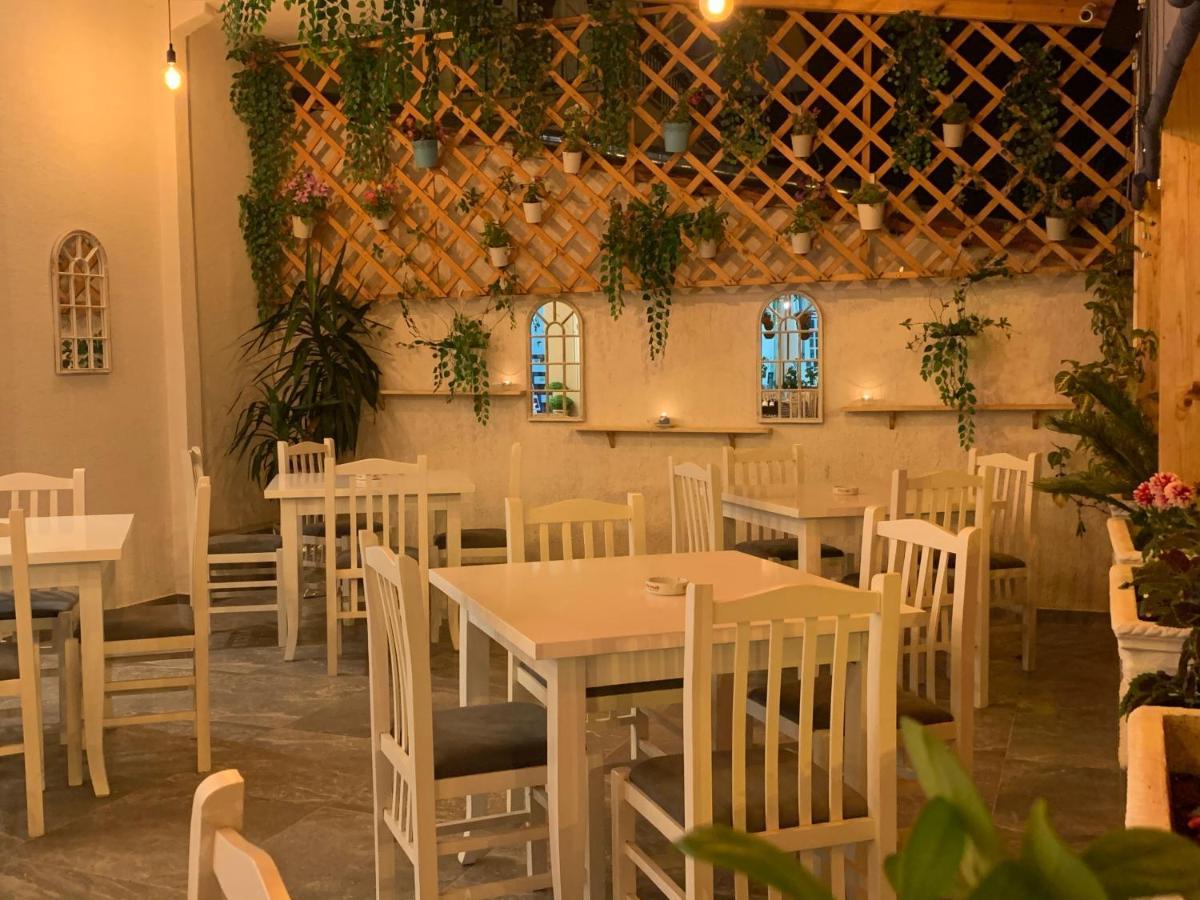Piazza Hotel JAKOVA Ksamil Esterno foto