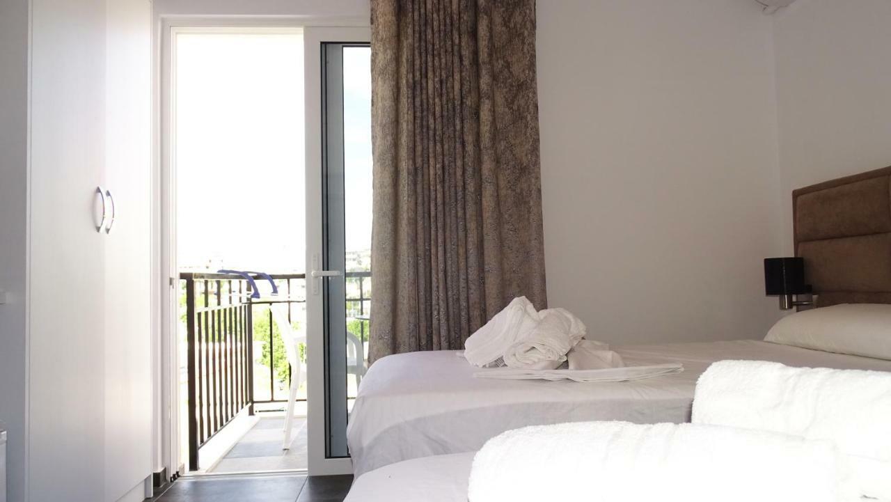 Piazza Hotel JAKOVA Ksamil Esterno foto