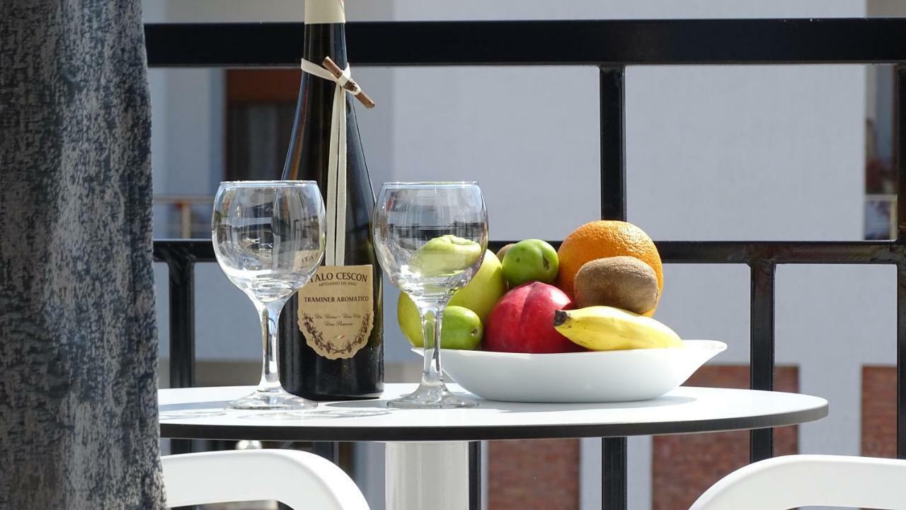 Piazza Hotel JAKOVA Ksamil Esterno foto
